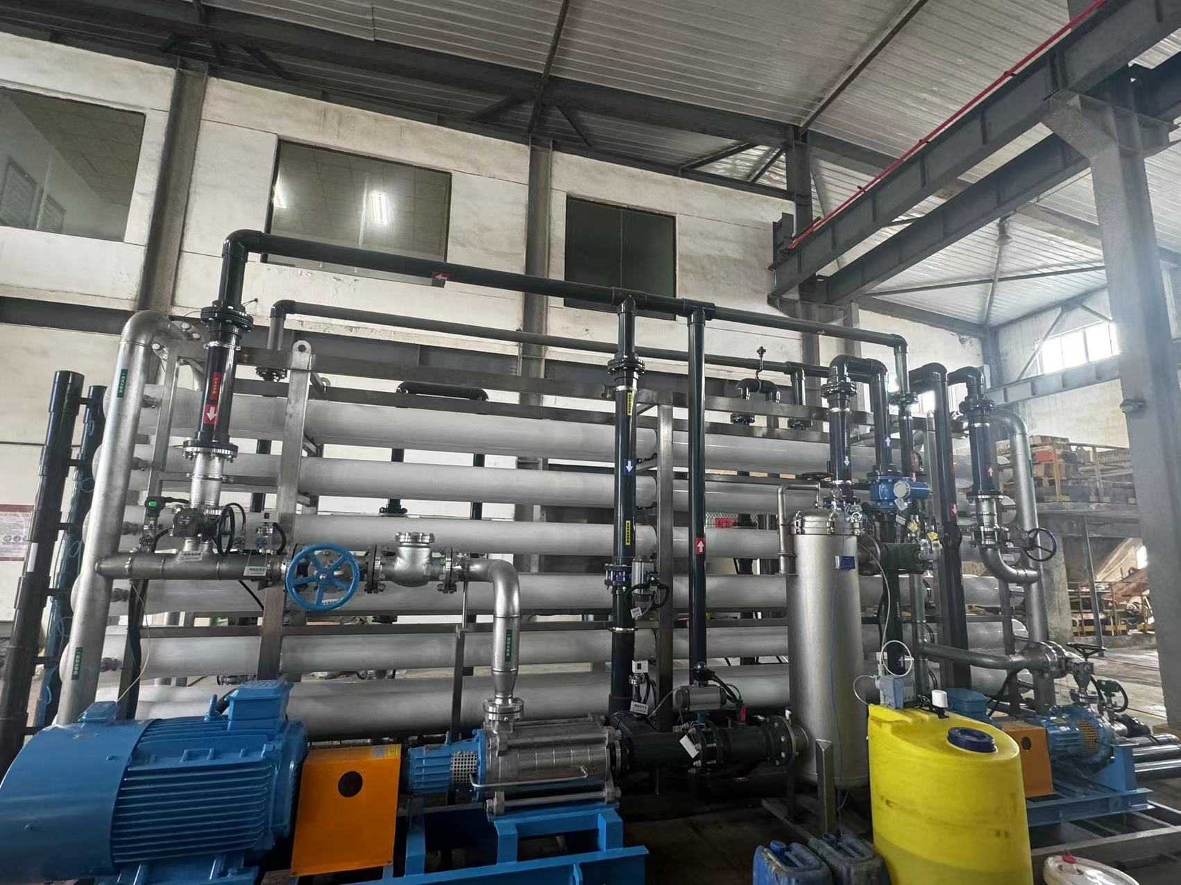 反滲透設(shè)備 反滲透設(shè)備